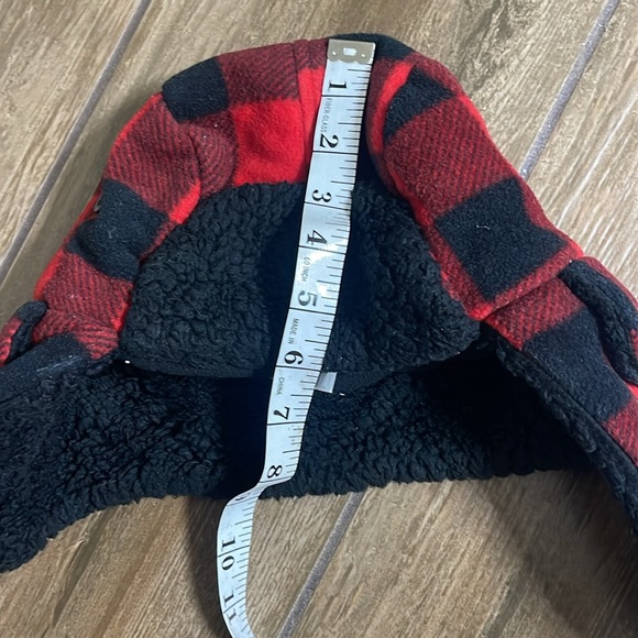 Baby Gap Red & Black Buffalo Plaid Trapper Hat in size Medium/Large - Picture 7 of 7
